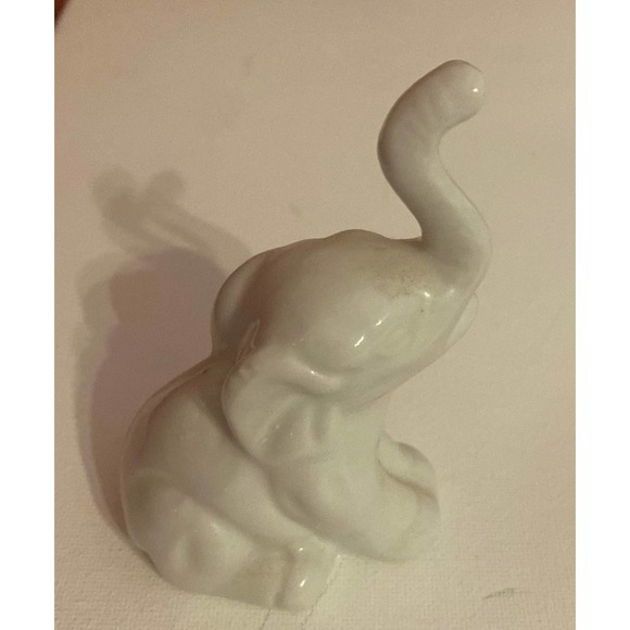 Vintage Porcelain Mother Elephant‎ and babies - Picture 4 of 11